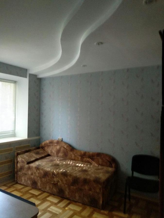 4-X Apartments Center Wi-Fi С 3-Мя Спальнями 95М2 Csernyihiv Kültér fotó